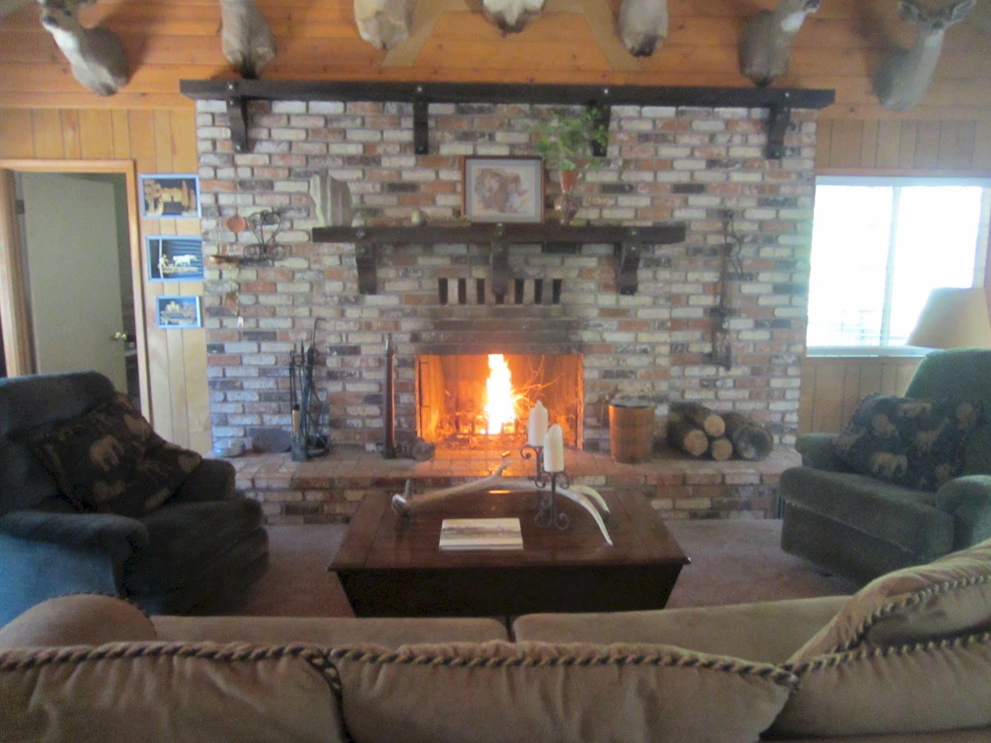 The Red Rooster Lodge Колтервилл Экстерьер фото